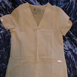 Extra Small Casma three pocket scrub top, Heather Olive rare color